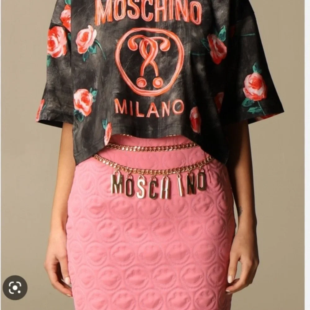 MOSCHINO COUTURE
Moschino Couture cropped t-shirt with logo size M - Picture 3 of 7